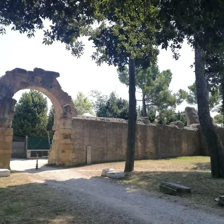 Holiday home Casa Vacanze Le Mura